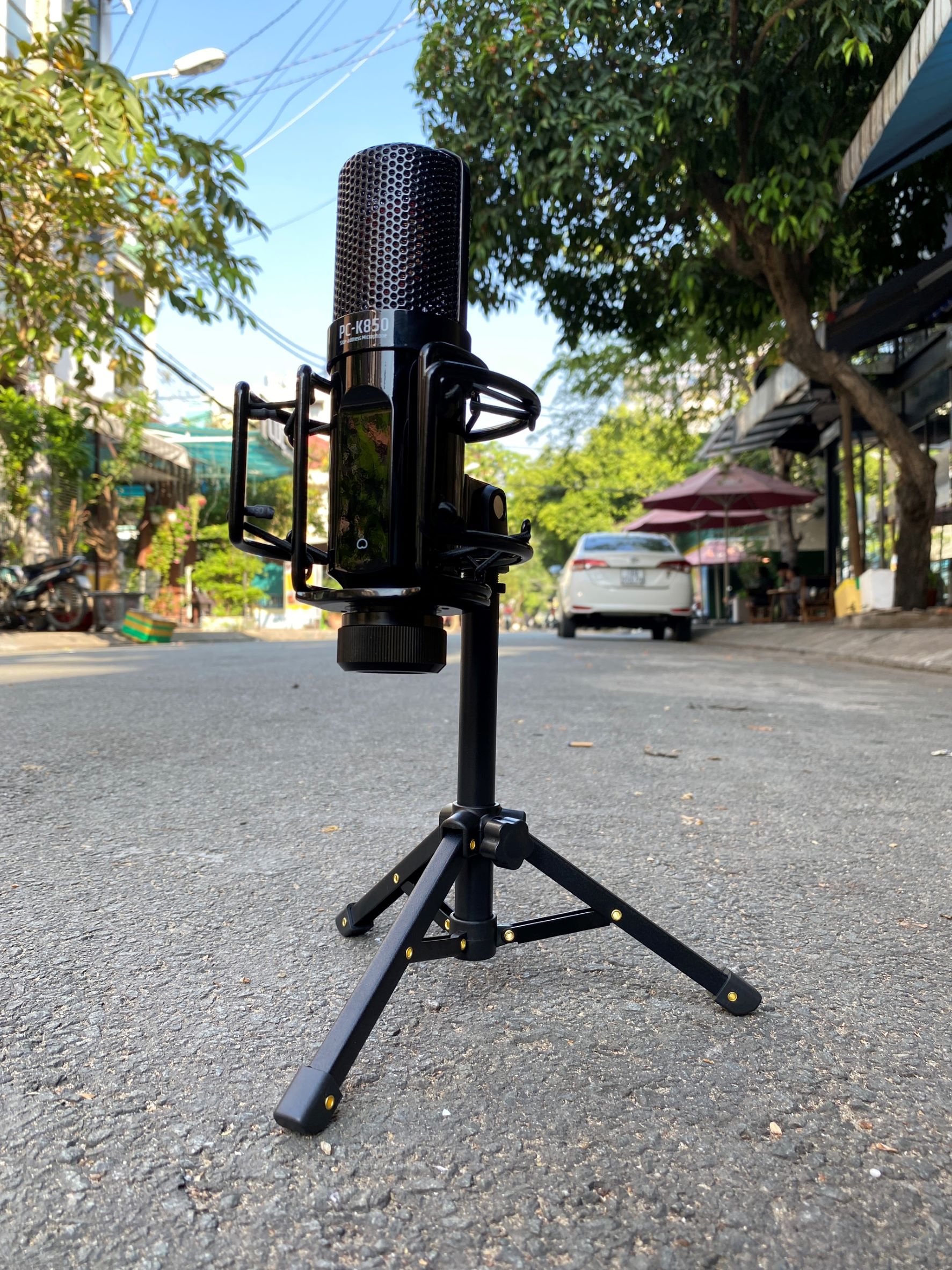 Chân kẹp micro MK02 Vip - chân kẹp mic để bàn loại cao cấp - Cấu tạo hợp kim chắc chắn, nhỏ gọn - Chuyên dùng cho các loại micro thu âm, livestream, karaoke, phỏng vấn