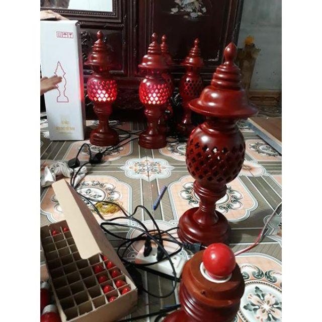 Cặp đèn thờ gỗ cao 41cm