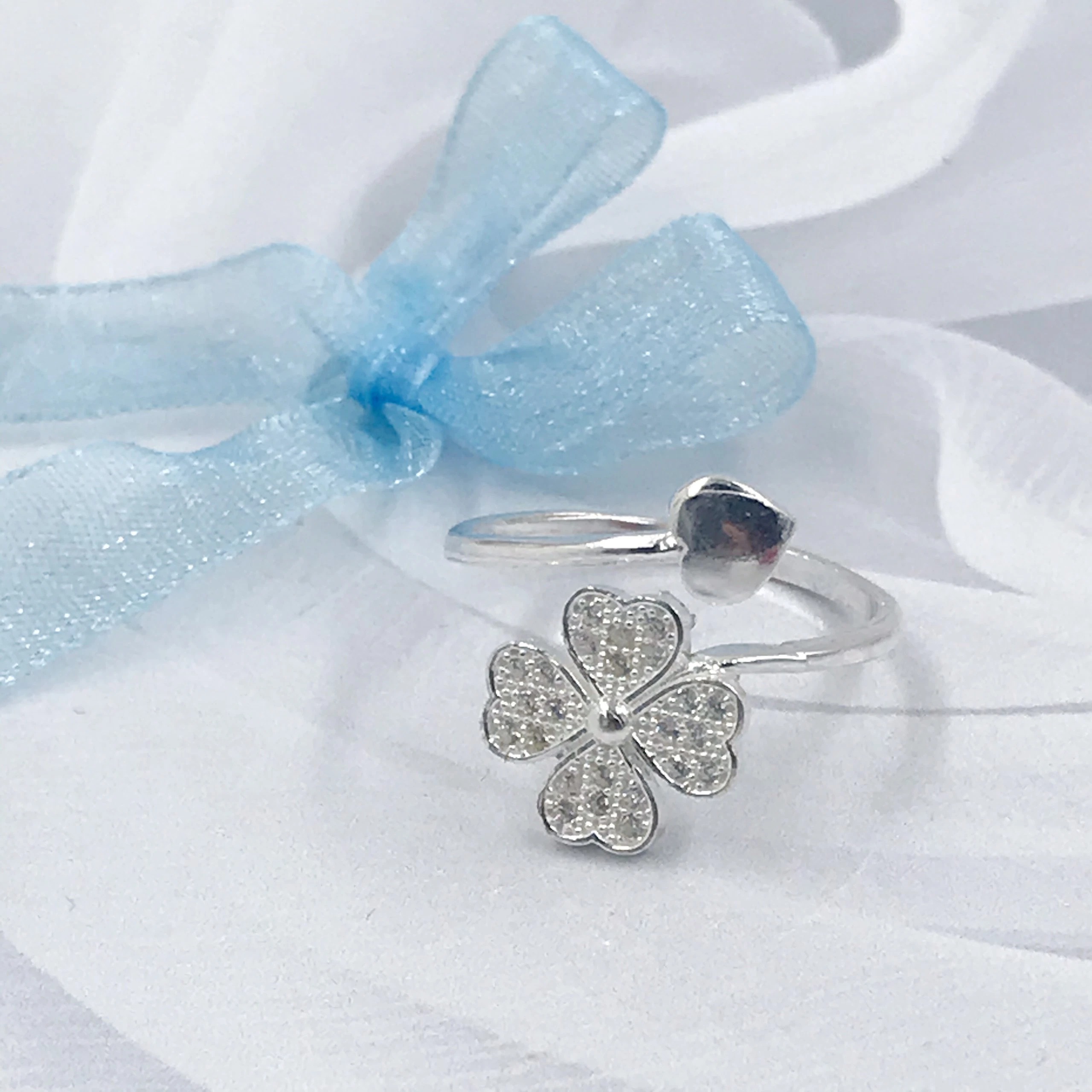 Nhẫn Nữ Bạc Ý - Cỏ 4 Lá May Mắn - Bảo Hành Vĩnh Viễn ( Hàng Chính Hãng ) Bạc Hiểu Minh NU384S