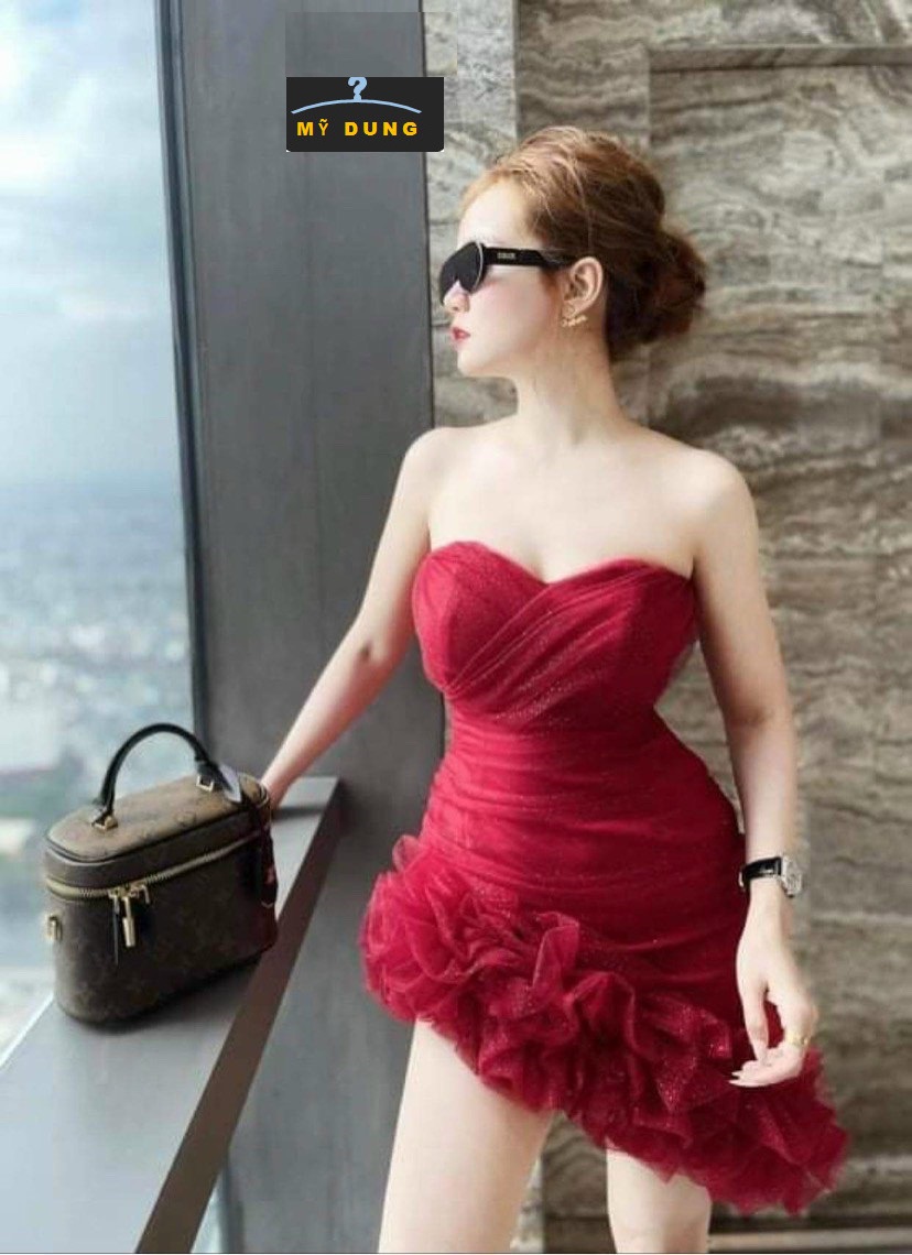 ĐẦM BODY CÚP NGỰC, BÈO ĐUÔI CÁ ÁNH KIM- GỢI CẢM, SANG TRỌNG