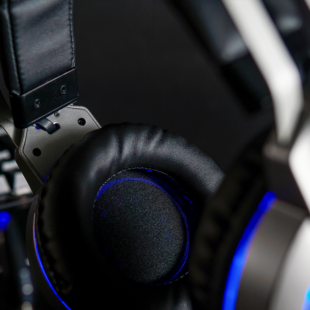 Tai Nghe Chơi Game Âm thanh Vòm 7.1 Có Đèn LED RGB SoundMax AH712 | Tai Nghe Chụp Tai Có Micro Tích Hợp SoundMax AH-712 | Gaming Headset - Hàng Chính Hãng