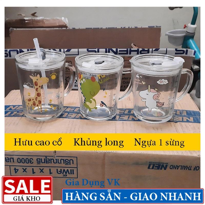 Ly Thủy Tinh Chia Vạch Có Quai In Hình Ngộ nghĩnh 450ml