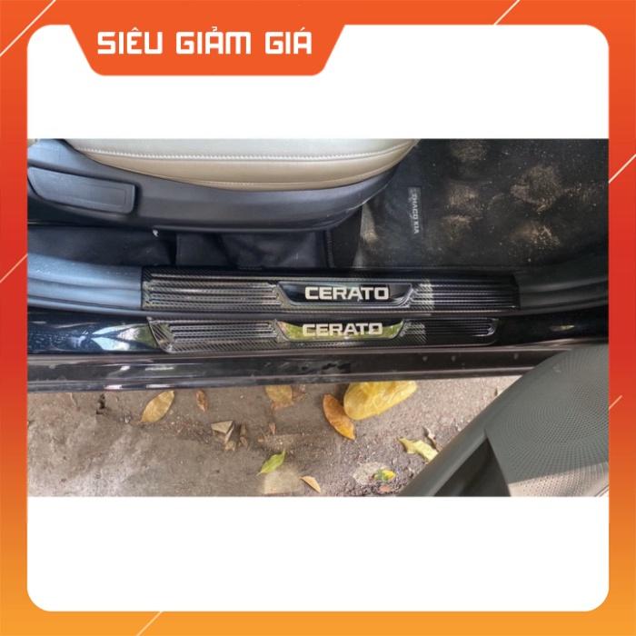 ỐP BẬC TRONG NGOÀI CERATO 2019 - 2021 VÂN CACBON HÀNG CAO CẤP