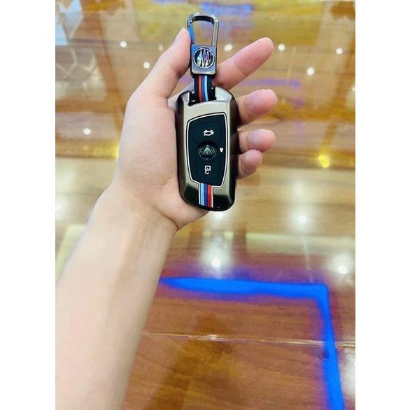 Ốp khóa kim loại, Vỏ bọc chìa ô tô Vinfast Fadil - Lux a , Lux Sa 2.0 cao cấp -
