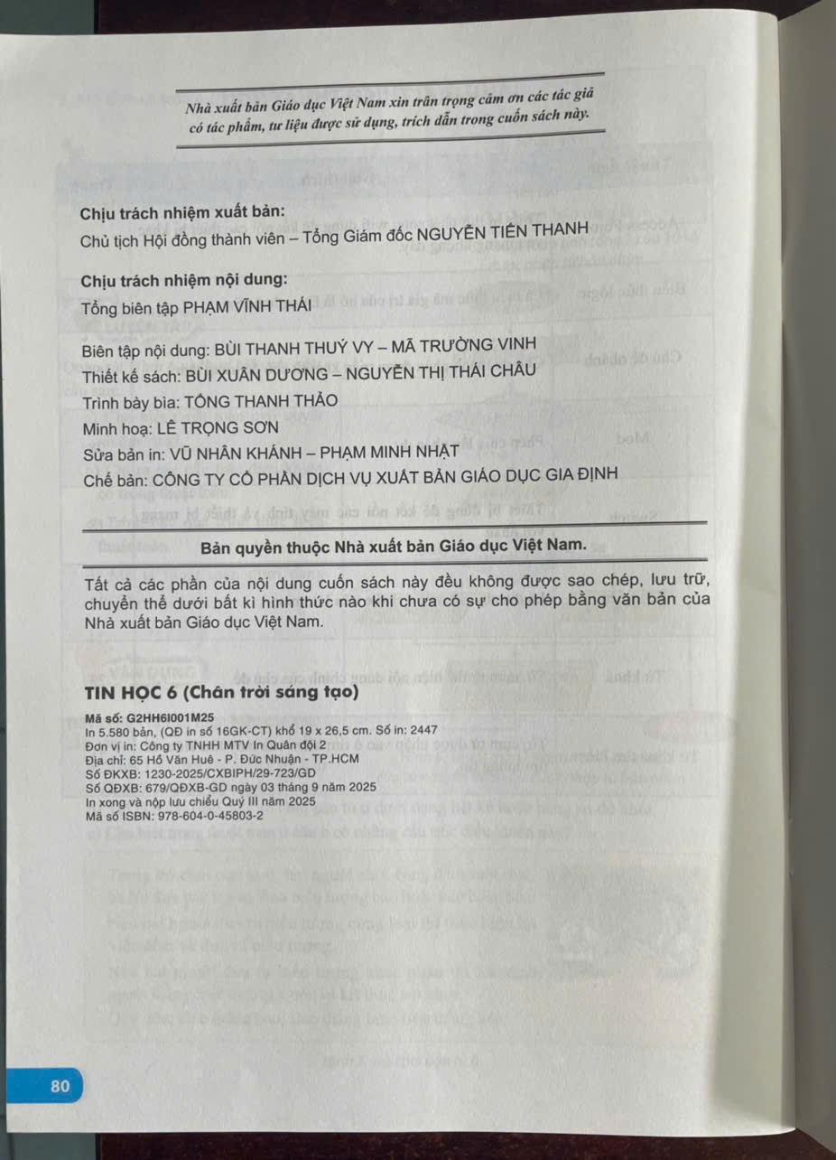 Sách giáo khoa Tin Học 6- Chân Trời Sáng Tạo (Kèm Nilon bọc Sách)