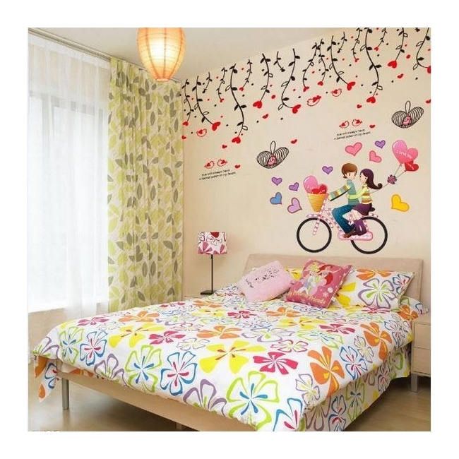 Decal Dán Tường Combo Dây Leo Trái Tim Đỏ Và Xe Đạp Tình Nhân
