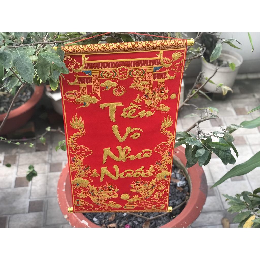 Liễn trang trí tết in chữ Việt Nam làm từ vải nhung