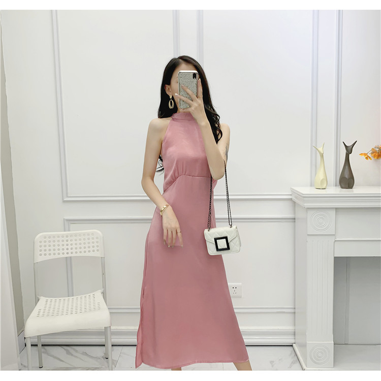 Đầm cổ yếm hở lưng màu hồng ngọt ngào - A17F