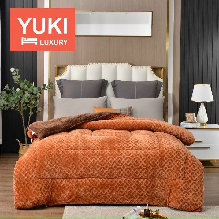 Chăn lông cừu YUKI classic nhâp khẩu 100