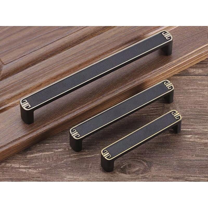 Tay tủ tân cổ điển đen nặng đẹp