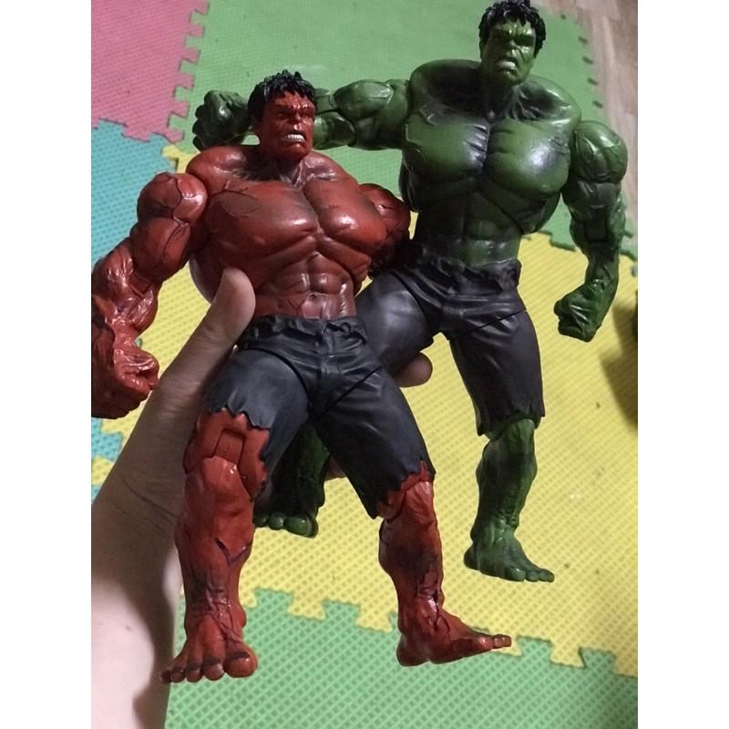 Mô hình người khổng lồ xanh Green Hulk và người khổng lồ đỏ Red Hulk siêu ngầu