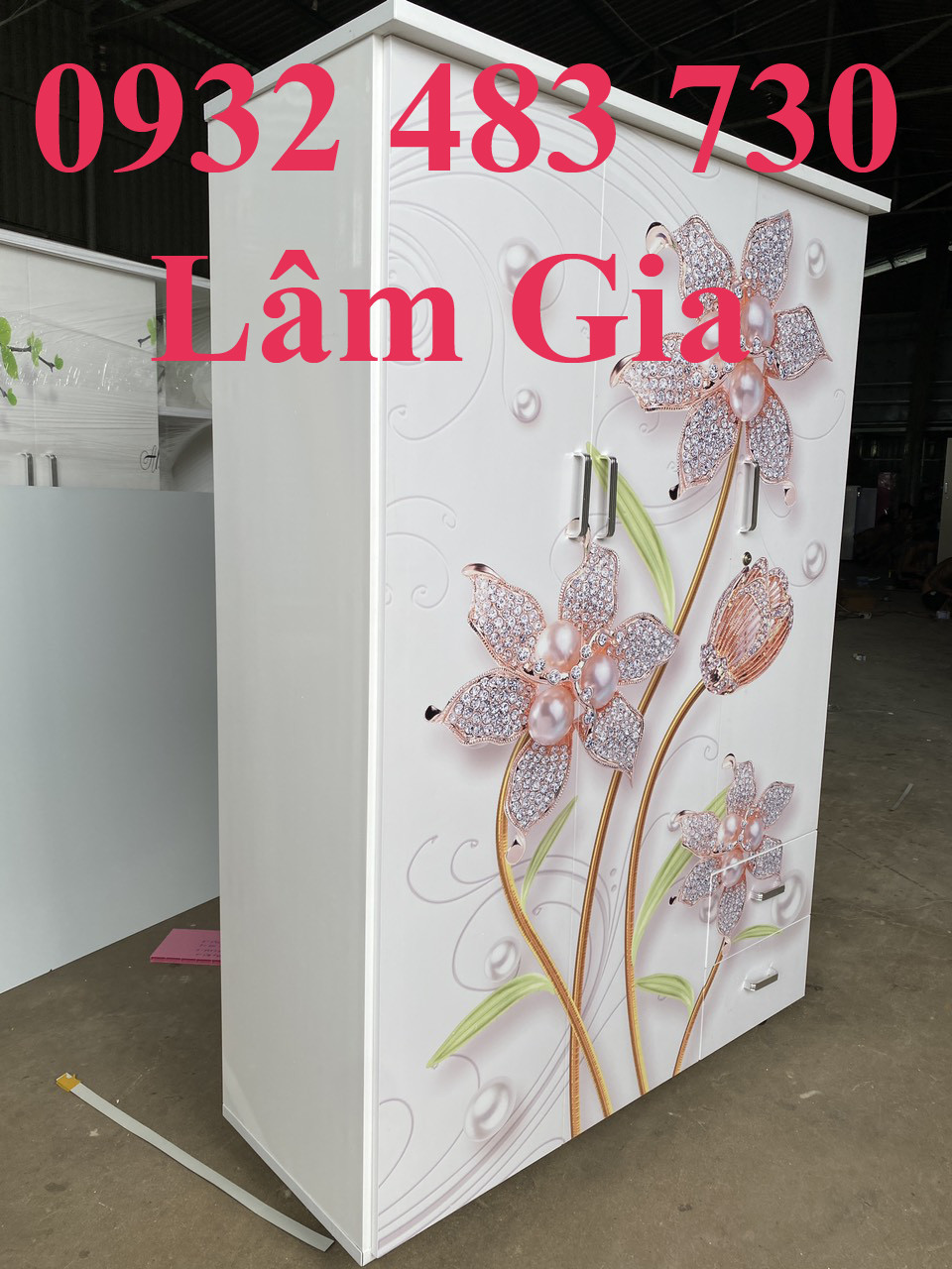 Tủ Nhựa Đài Loan 3 cánh 2 hộc in 3D hoa Kim Cương kích thước cao 1m8 rộng 1m2_new freeship