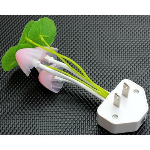 B218 Đèn Ngủ Cảm Ứng Hình Nấm Tự Đổi Màu