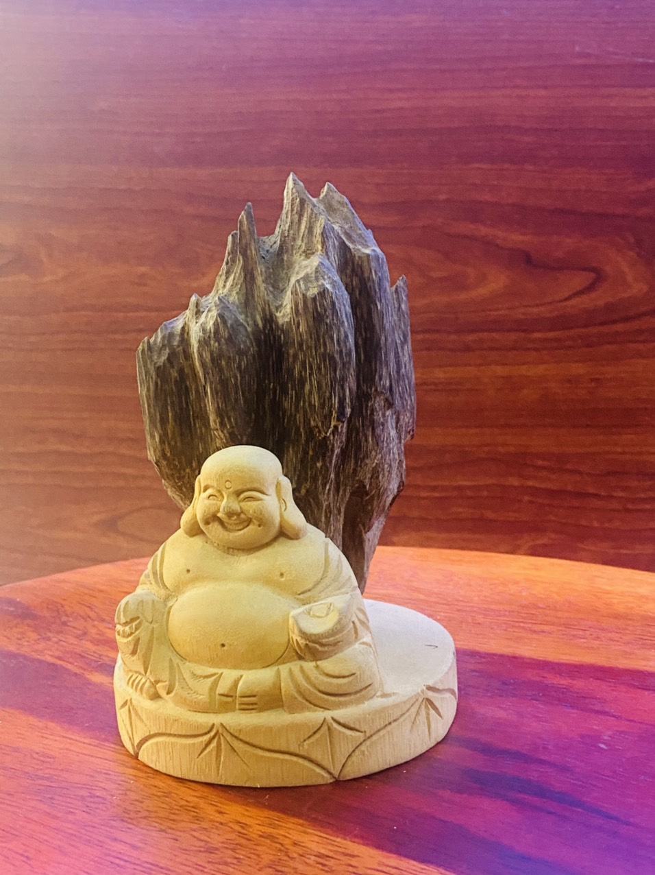 Tượng Di Lạc tựa Trầm-- Hàng trưng bày nhà, cử hàng, thần tài, oto