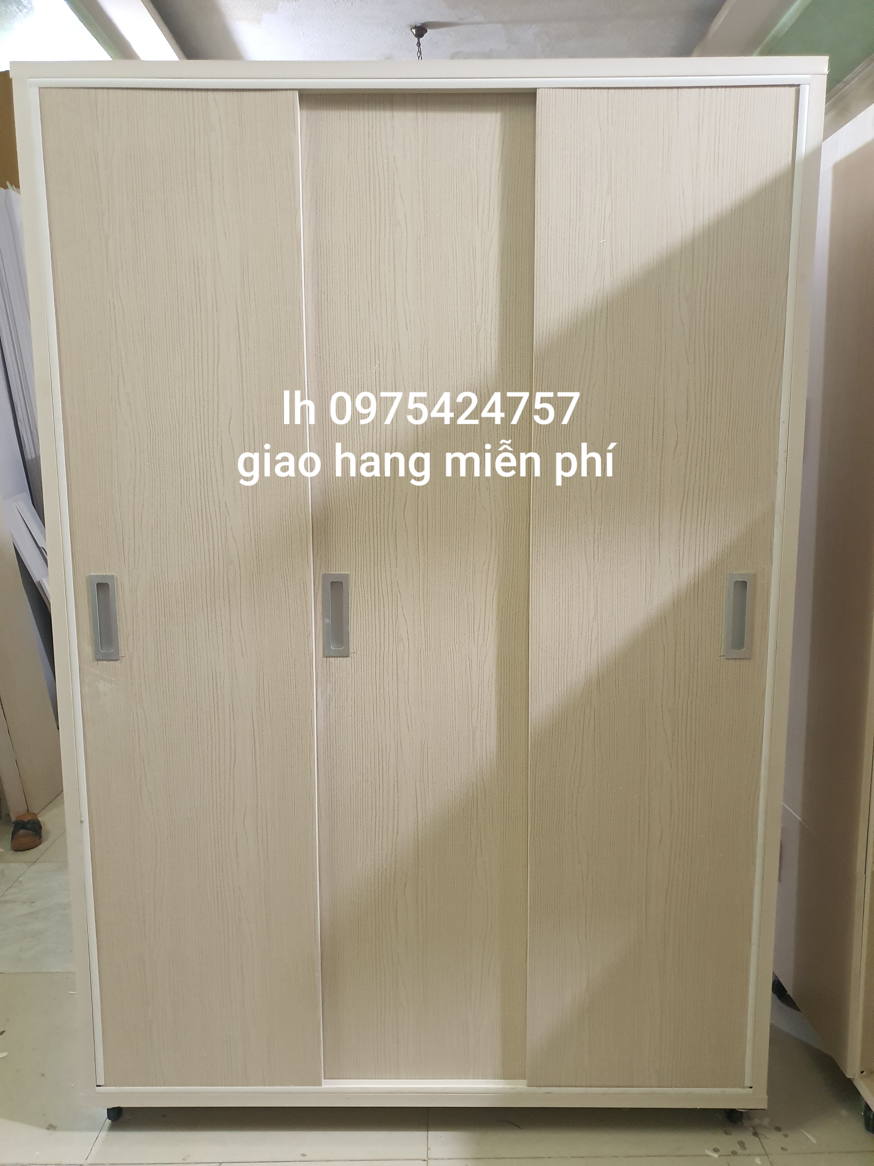 Tủ nhựa đài loan 3 cánh cửa lùa