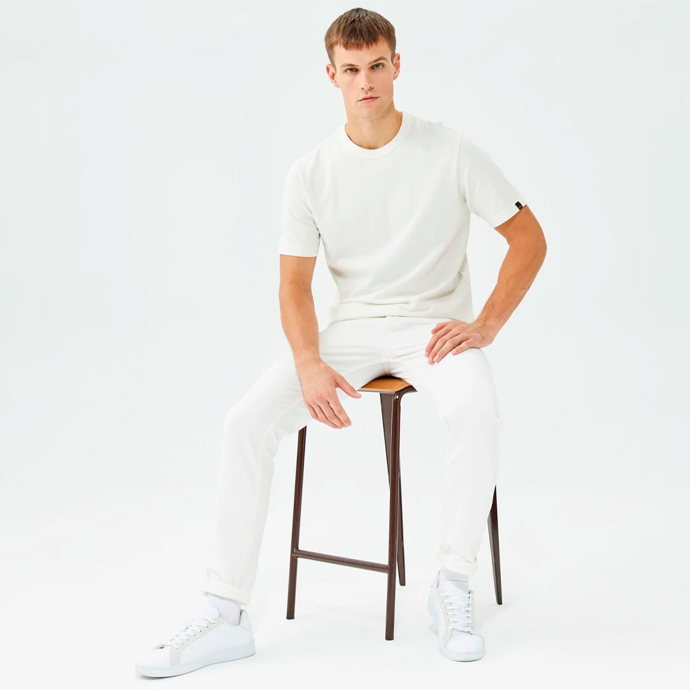 Áo Alpha Industries Essential Tee UTE51500C1-100