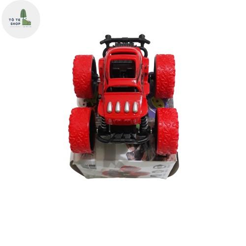 Xe ô tô địa hình mini, chạy đà quán tính, xoay 360 độ, gồm 4 màu xanh lá, tím, đỏ, cam