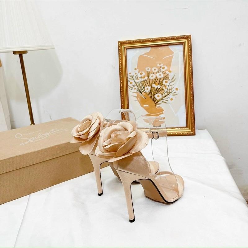GIÀY SANDAL HOA TRÀ HẬU GÓT NHỌN 9 PHÂN