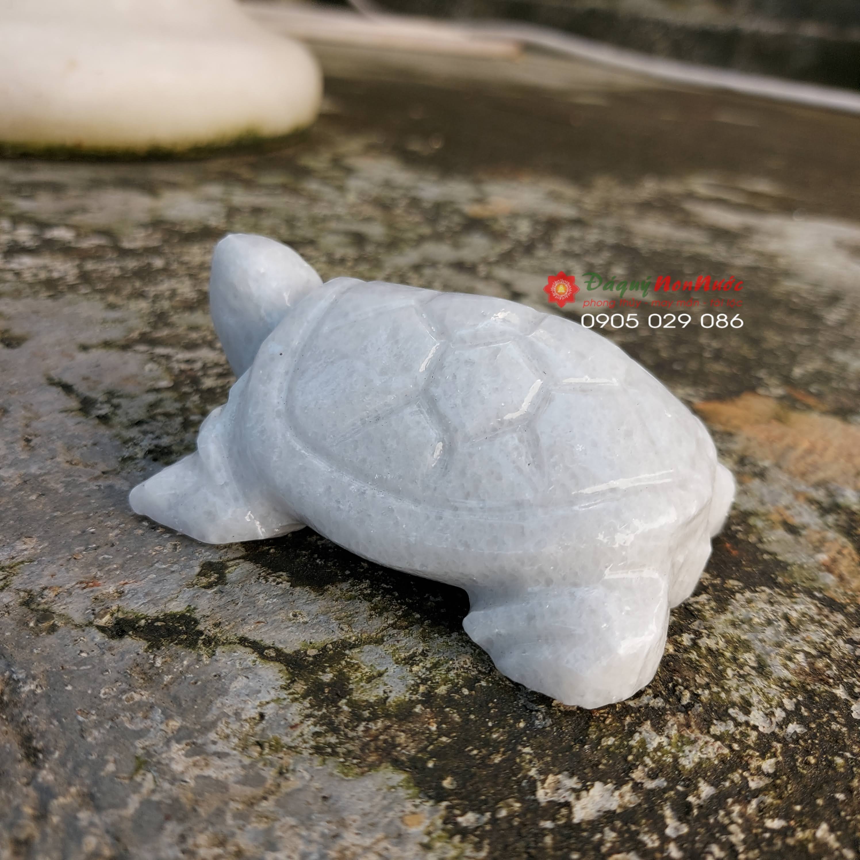 Rùa đá cẩm thạch trắng 8cm - đá Non Nước