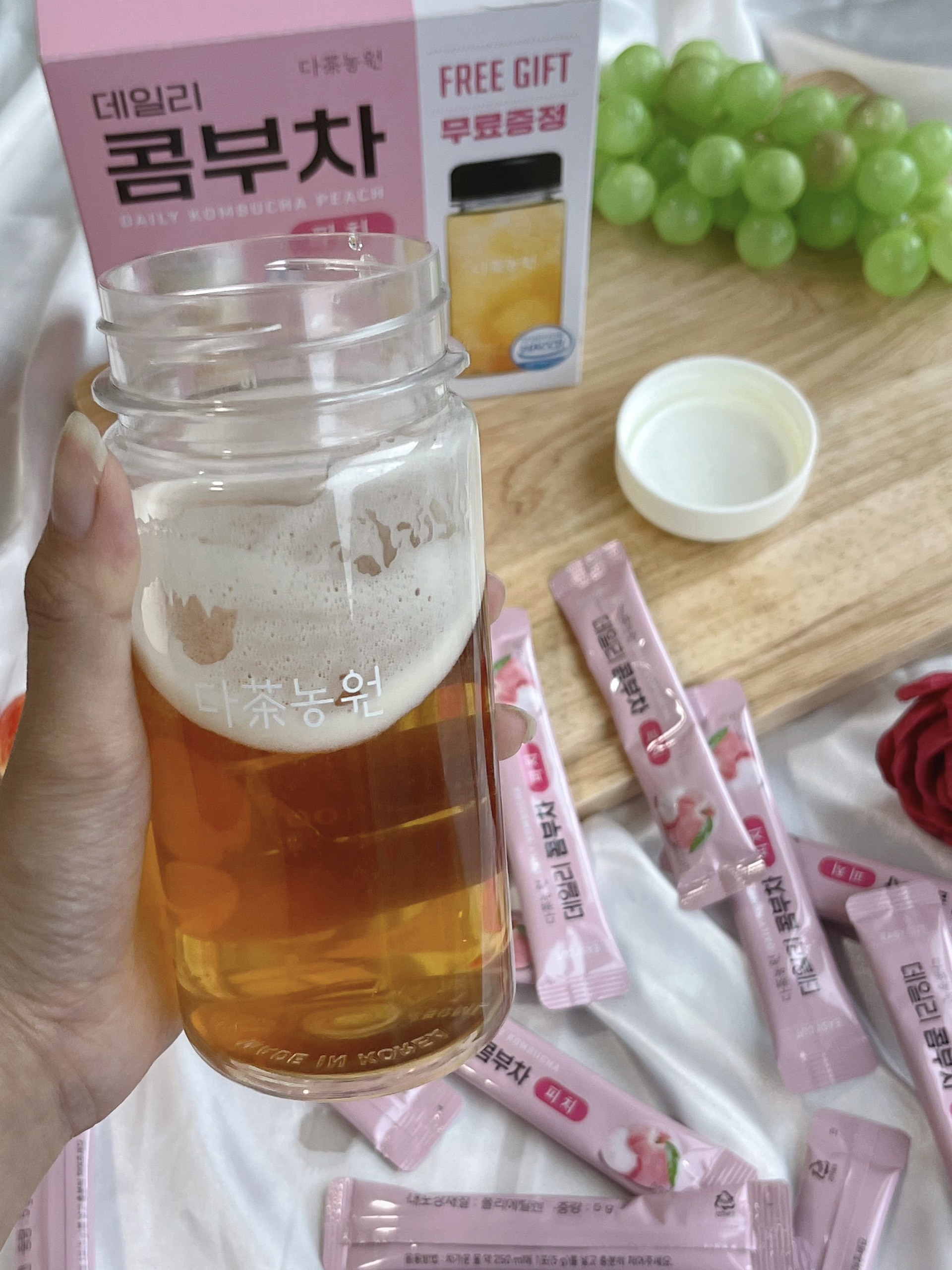 Hộp 20 Gói Trà Hòa Tan Kombucha Vị Đào 100g