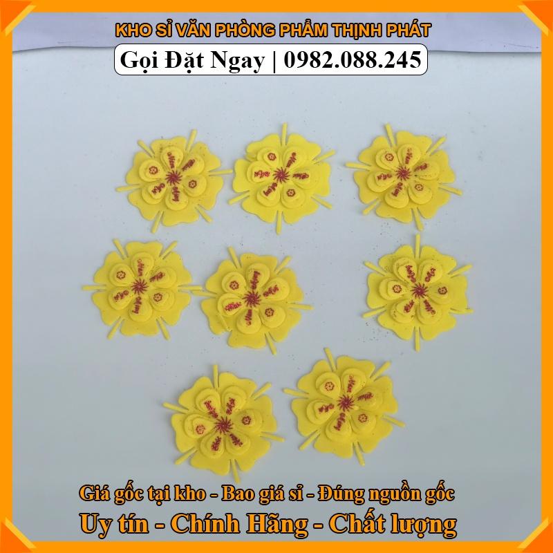 Gói hoa mai xốp trang trí cửa kính văn phòng trang trí tết