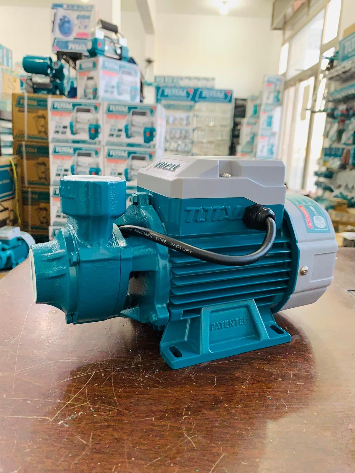 MÁY BƠM NƯỚC 550W (45L/PHÚT) TOTAL TWP15506 - HÀNG CHÍNH HÃNG