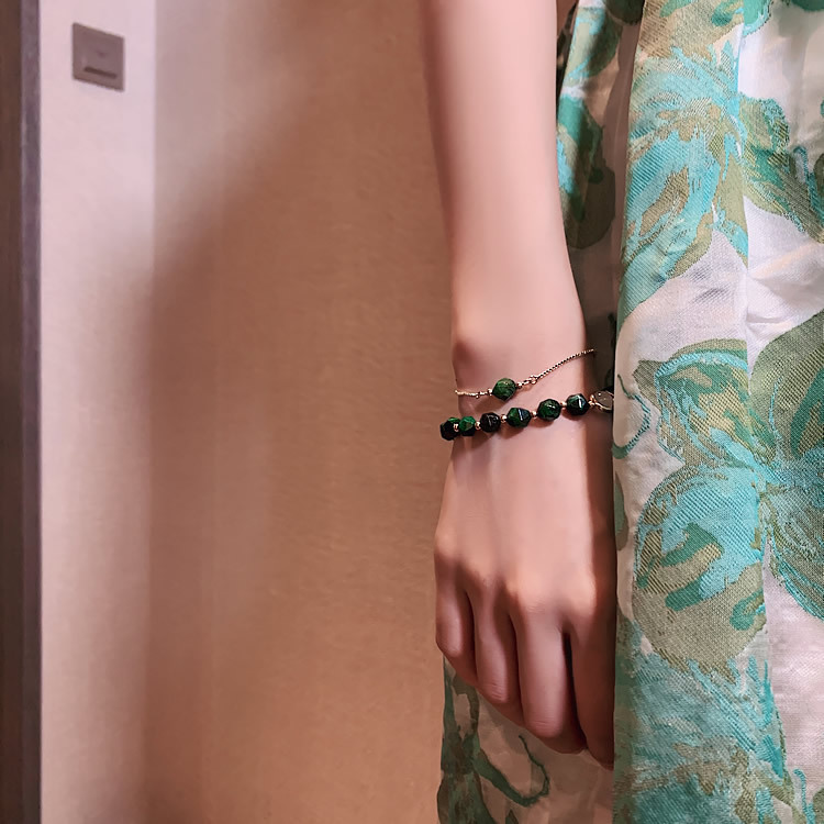 Combo 2 Lắc tay Ngọc Lục bảo, Chất liệu Đá Thạch Anh Ngọc Lục , cỡ hạt 7-8li, Kèm bản Photocopy KIỂM ĐỊNH ĐÁ QUÝ TẠI SJC – MS G87695 - kèm hộp đựng Hoa Hồng, mẫu CrownX.436B.2