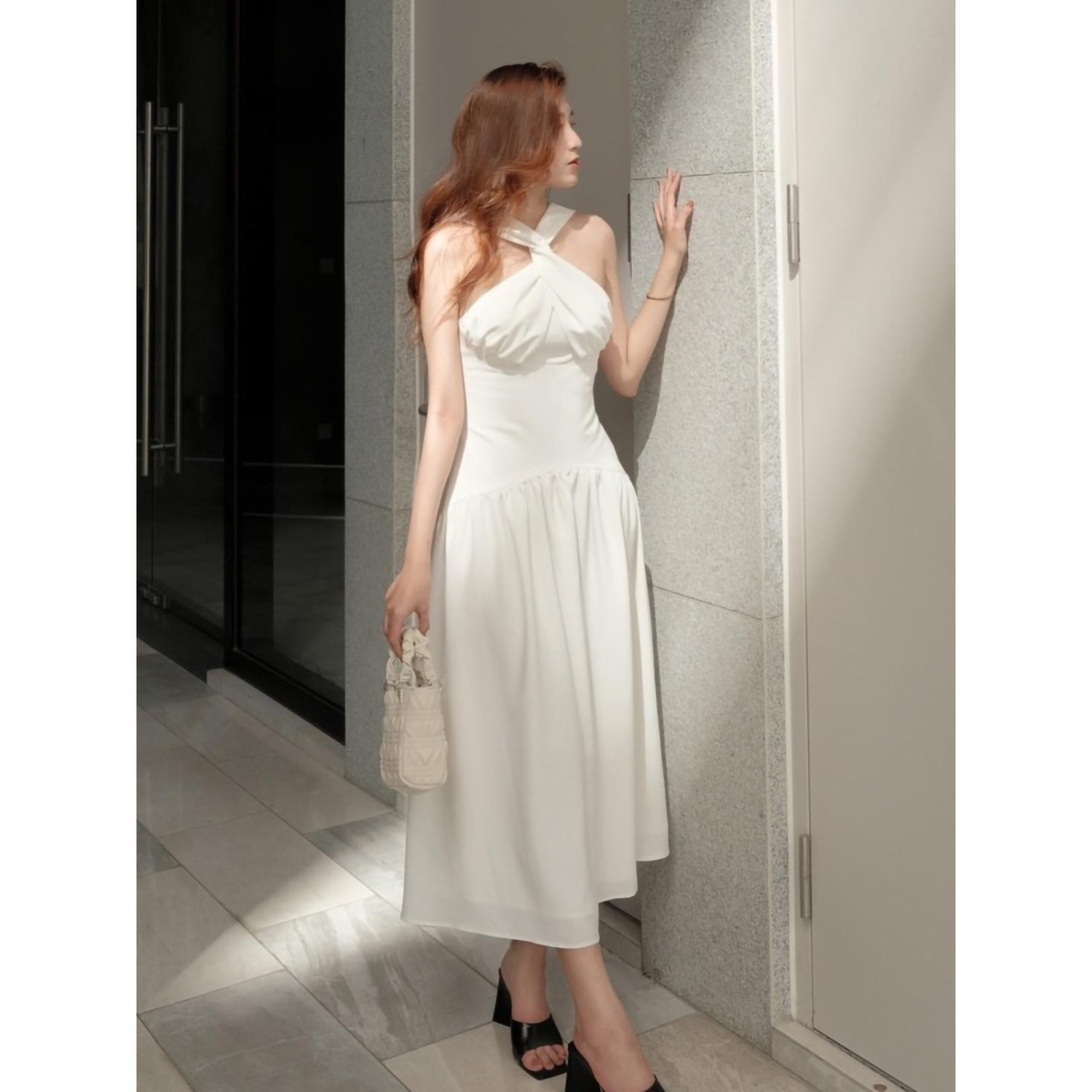 Đầm xoè Mina thiết kế dáng dài xoắn cổ chất liệu cotton - MN199