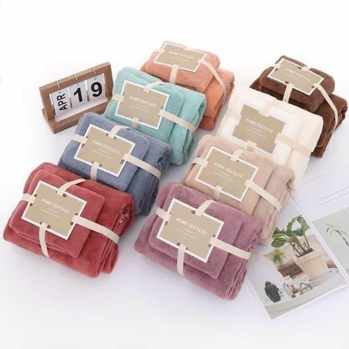Set 2 khăn tắm lông cừu cho mẹ và bé cực kì tiện lợi và mềm mại