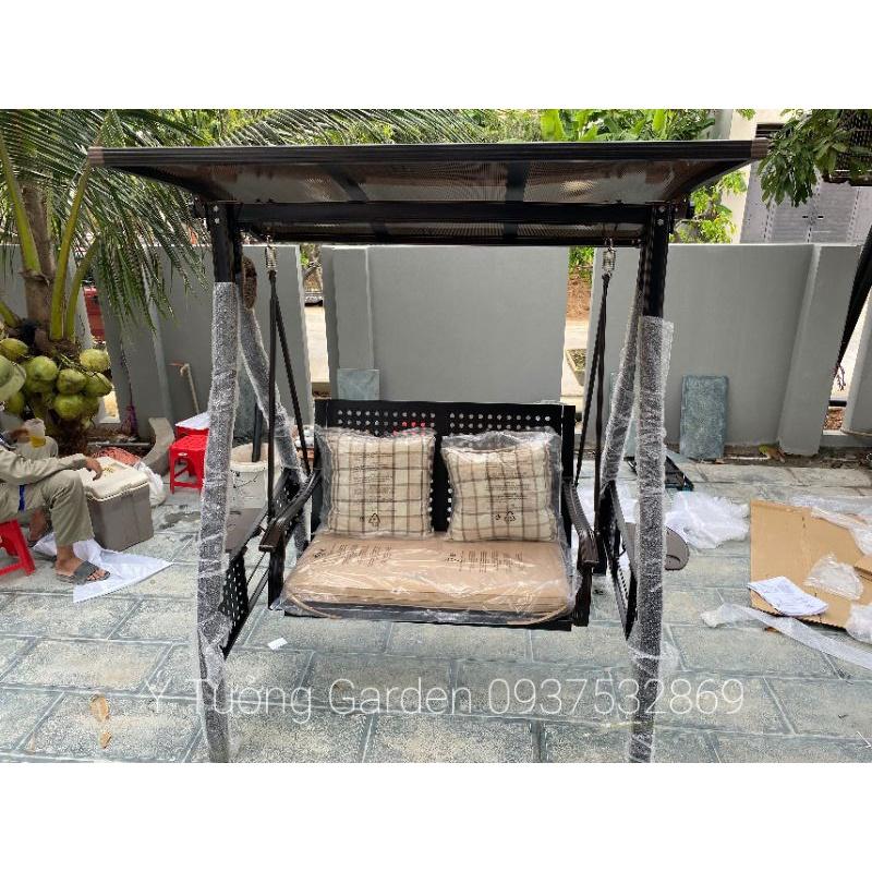Xích đu sân vườn ngoài trời