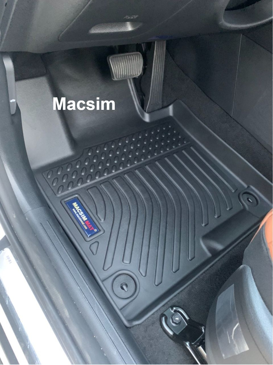Thảm lót sàn xe ô tô Kia Sportage 2022 Nhãn hiệu Macsim chất liệu nhựa TPE cao cấp màu đen