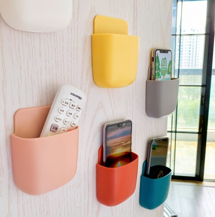 Hộp treo sạc điện thoại, kệ treo remote, đồ dùng dán tường đa năng tiện lợi giúp không gian gọn gàng, ngăn nắp