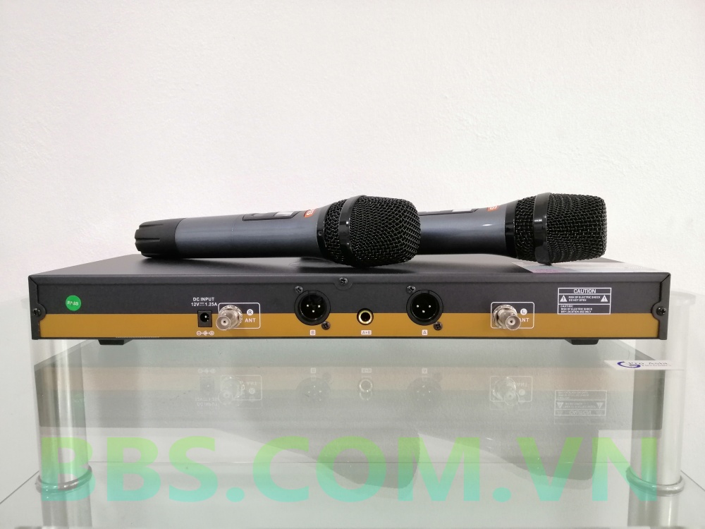 Micro Karaoke không dây BBS E-500GS