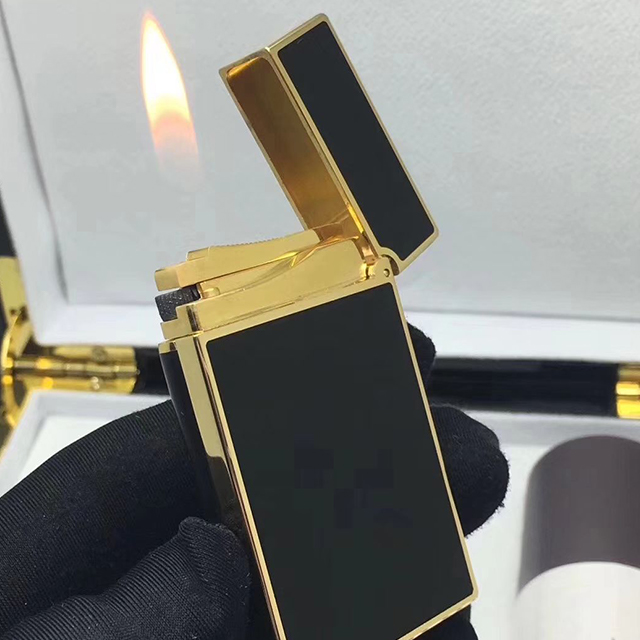 Vỏ Hột Quẹt Bật Lửa Upon D193 Họa Tiết Sơn Mài Đen Viền Vàng Họa Tiết Chân Dung Cô Gái Tuyệt Đẹp - Dùng Ga Đá Cao Cấp