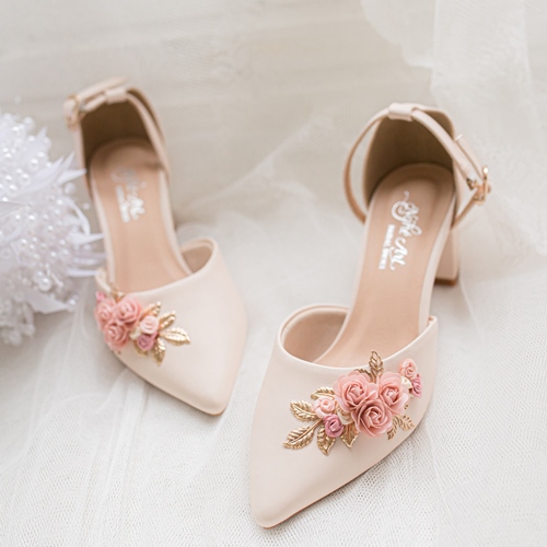 Giày cưới Nghé Art hồng cụm hoa hồng 272