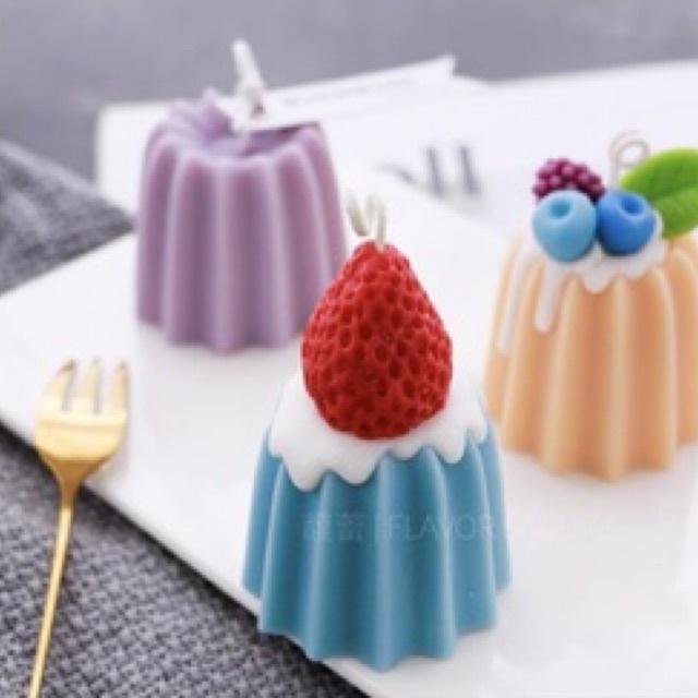 Nến Thơm Bánh Pudding Dâu Tây Màu Pastel Handmade Không Khói, Phụ Kiện Decor, Quà Tặng - Dory Lab