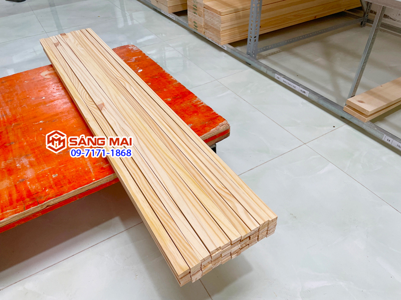 Thanh gỗ thông 1cm x 2cm x dài 120cm + láng mịn 4 mặt