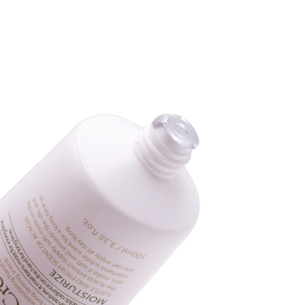 Kem dưỡng da tay thảo mộc Hàn Quốc cao cấp 3W Clinic Acacia Hand Cream (100ml) + Tặng Dụng Cụ Rửa và Massage Mặt Silicon Mềm Dẻo Hàn Quốc Suri Facial Cleansing Fad – Hàng Chính Hãng