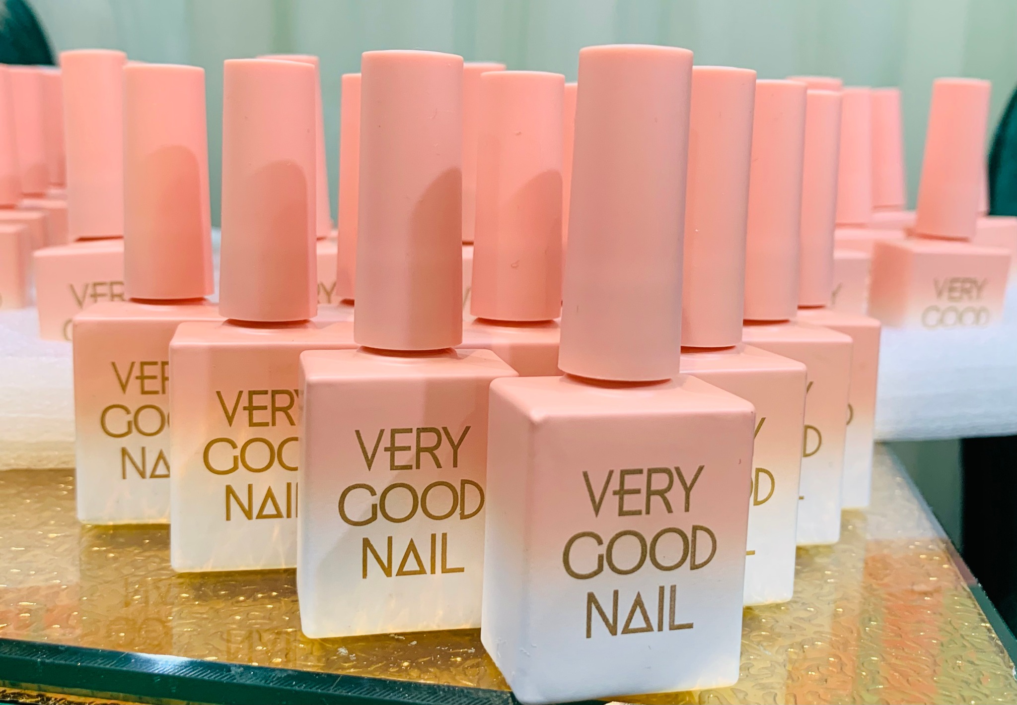 Sơn thạch sơn móng tay làm nail 18 màu tặng kèm bảng màu