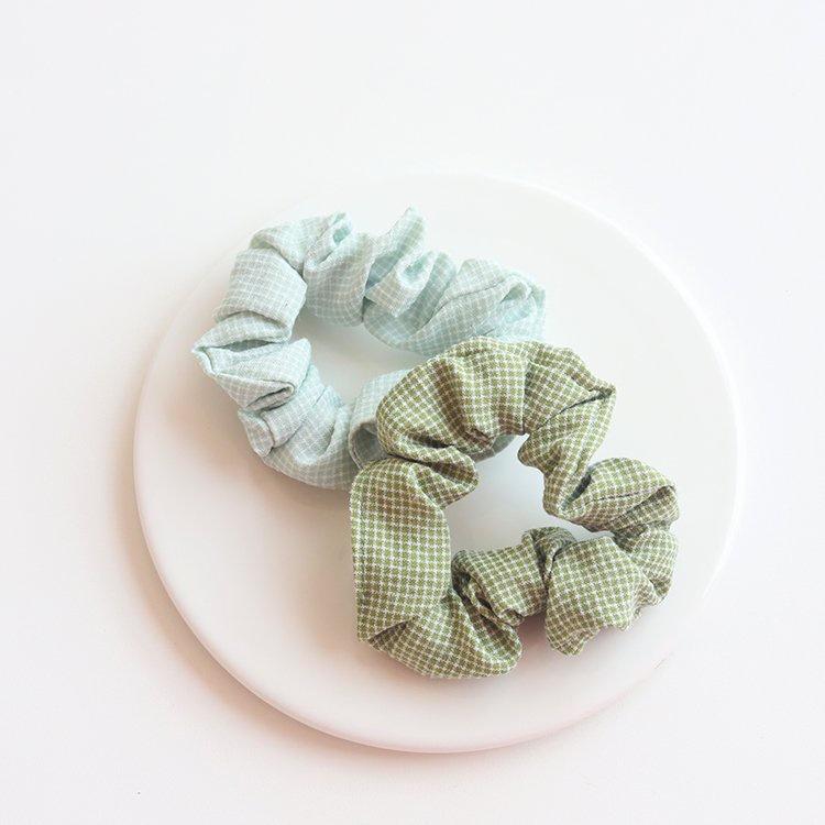 Scrunchies buộc tóc  nhiều họa tiết; tông màu xanh lá nữ tính thanh lịch PK705