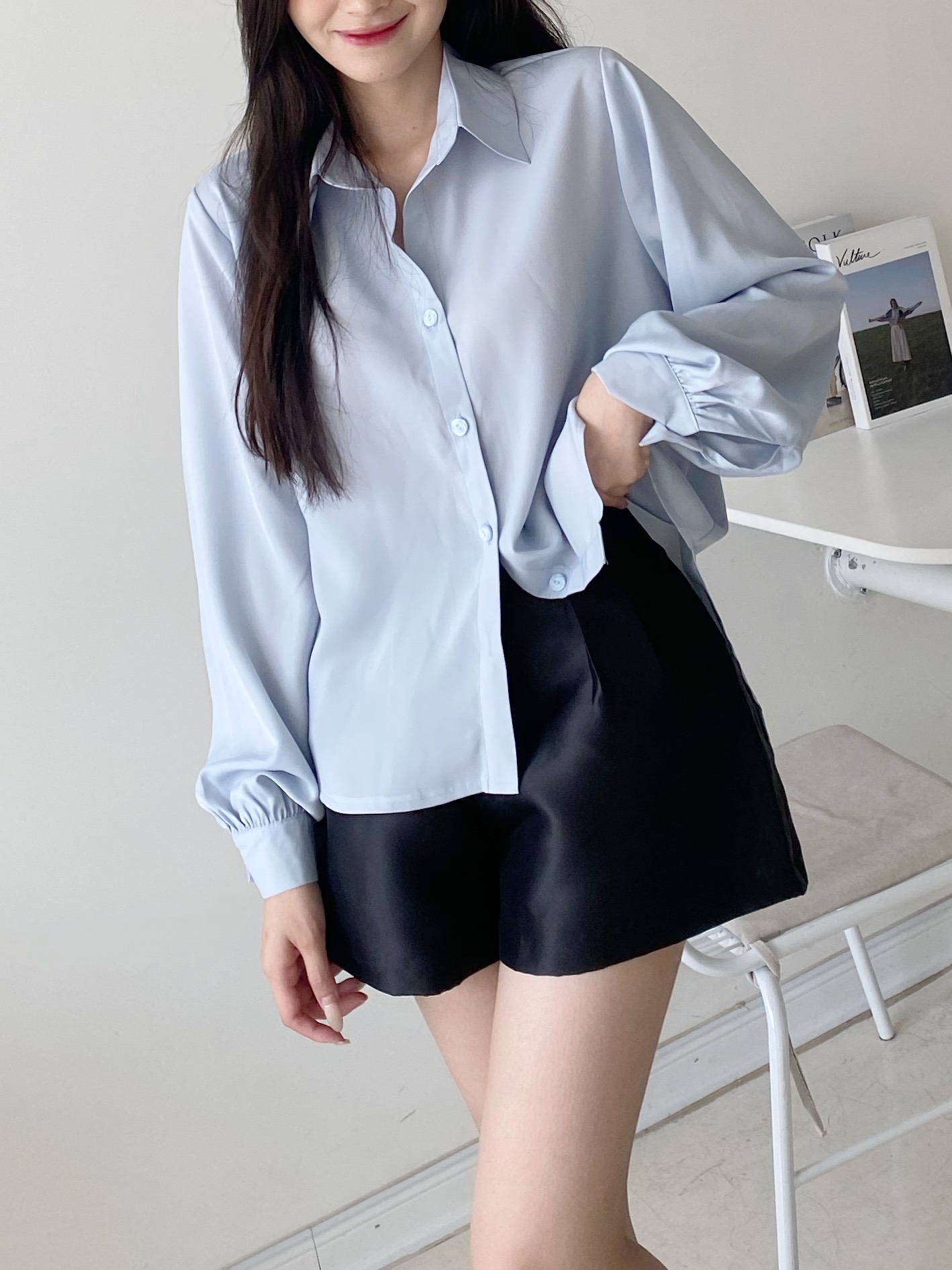 YU CHERRY | Áo sơ mi nữ tay bồng đuôi cá Freesize Basic Shirt YA432