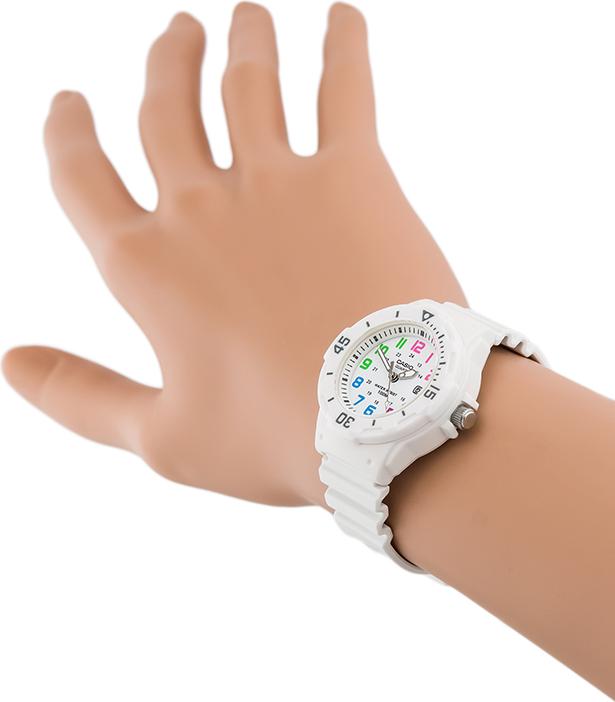Đồng Hồ Nữ Dây Nhựa Casio LRW-200H-7BVDF - Trắng