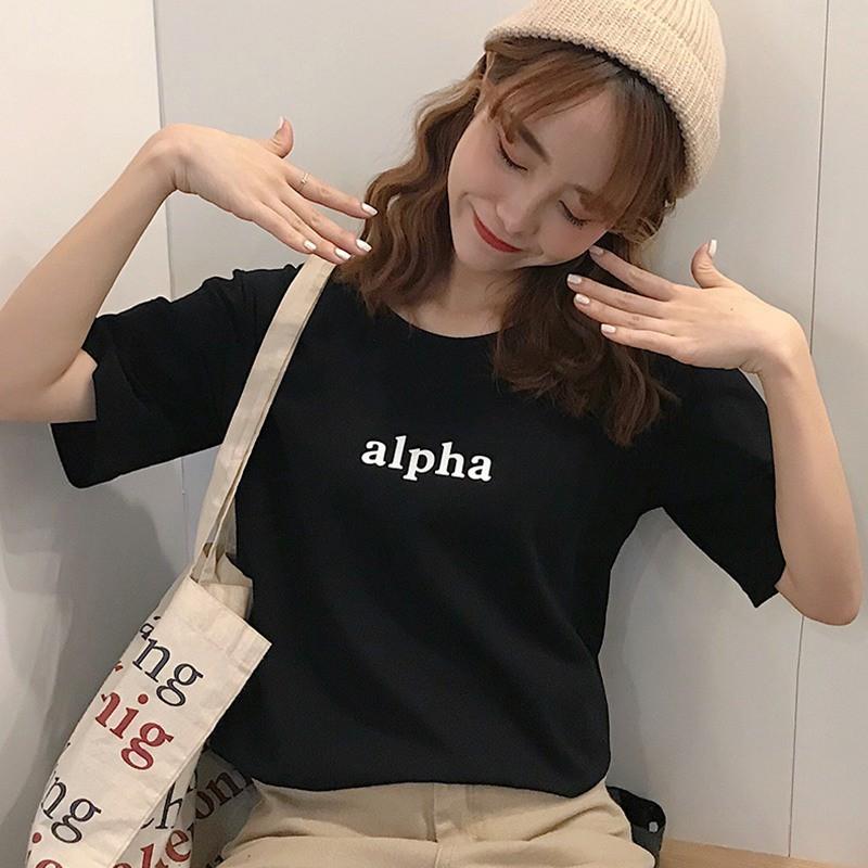 Áo thun nữ cổ tròn ngắn tay in chữ