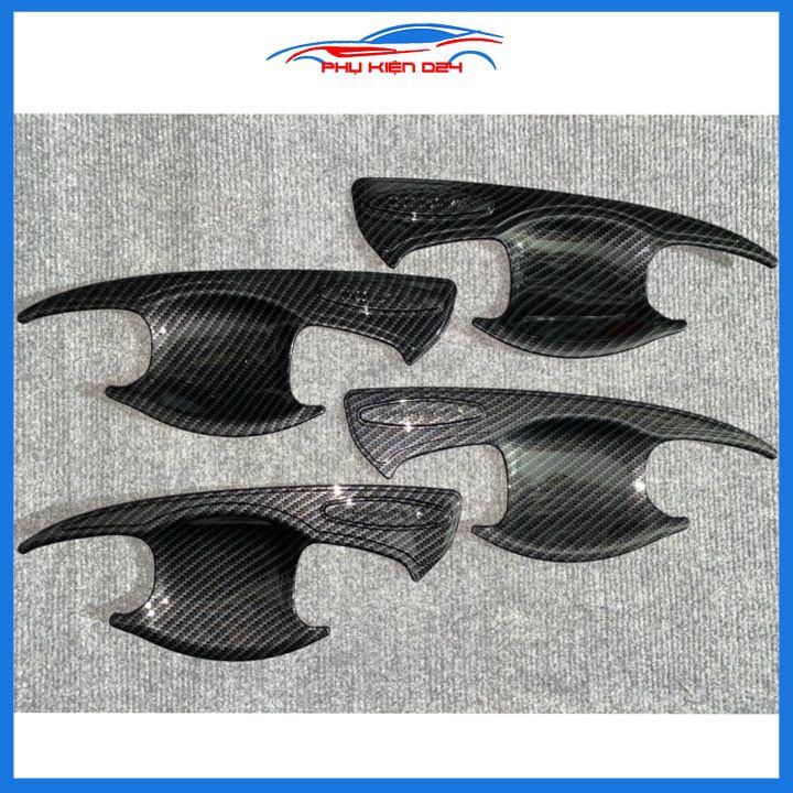 Ốp tay hõm Innova 2017-2018-2019-2020-2021 vân carbon, mạ crom chống trầy bảo vệ cửa xe ô tô