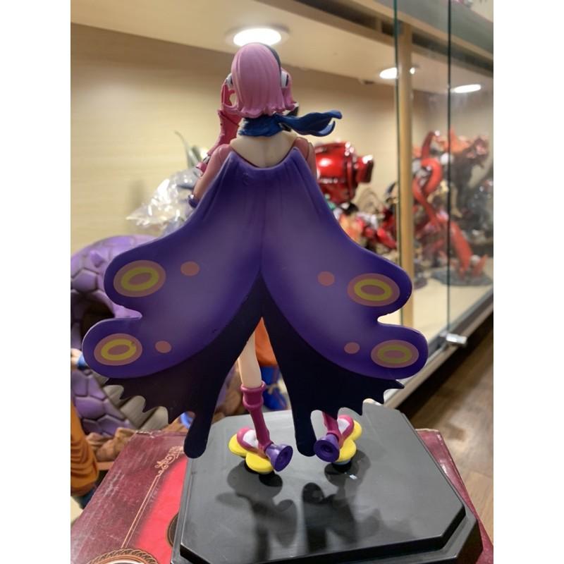 Mô Hình Figure One Piece chị Hồng độc Gia đình Vinsmoke 20Cm