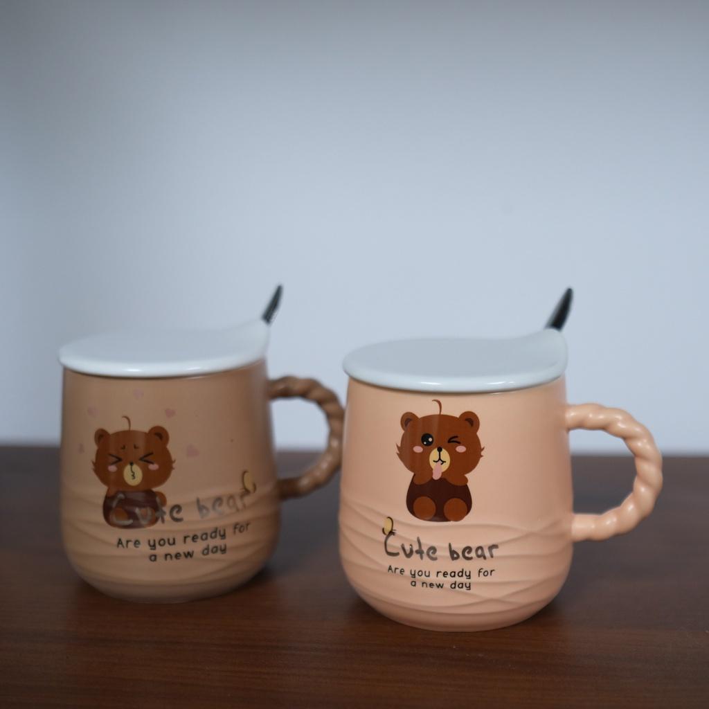 Ly sứ có quai, hình gấu nâu cute, Quà lưu niệm tặng bạn bè, người thân, kèm muỗng và nắp 400ml