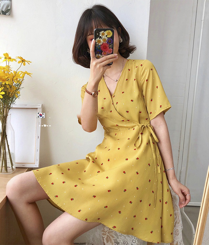 Đầm xoè hoa nhí dễ thương RD034
