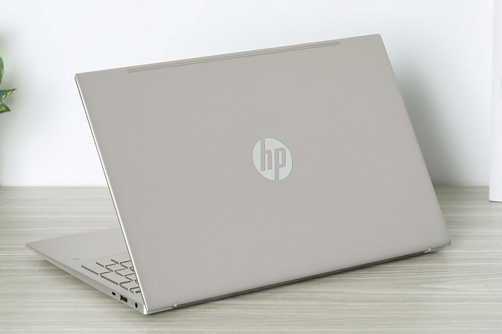 Máy Tính Xách Tay Laptop HP Pavilion 15-EG2056TU (Core i5-1240P, 8GB Ram, 512GB SSD, Intel Iris Xe, 15.6 Inch FHD, Win11) - Hàng Chính Hãng