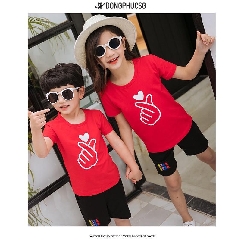 Áo thun gia đình màu đỏ bắn tim GD402D thun cotton dày dặn DONGPHUCSG