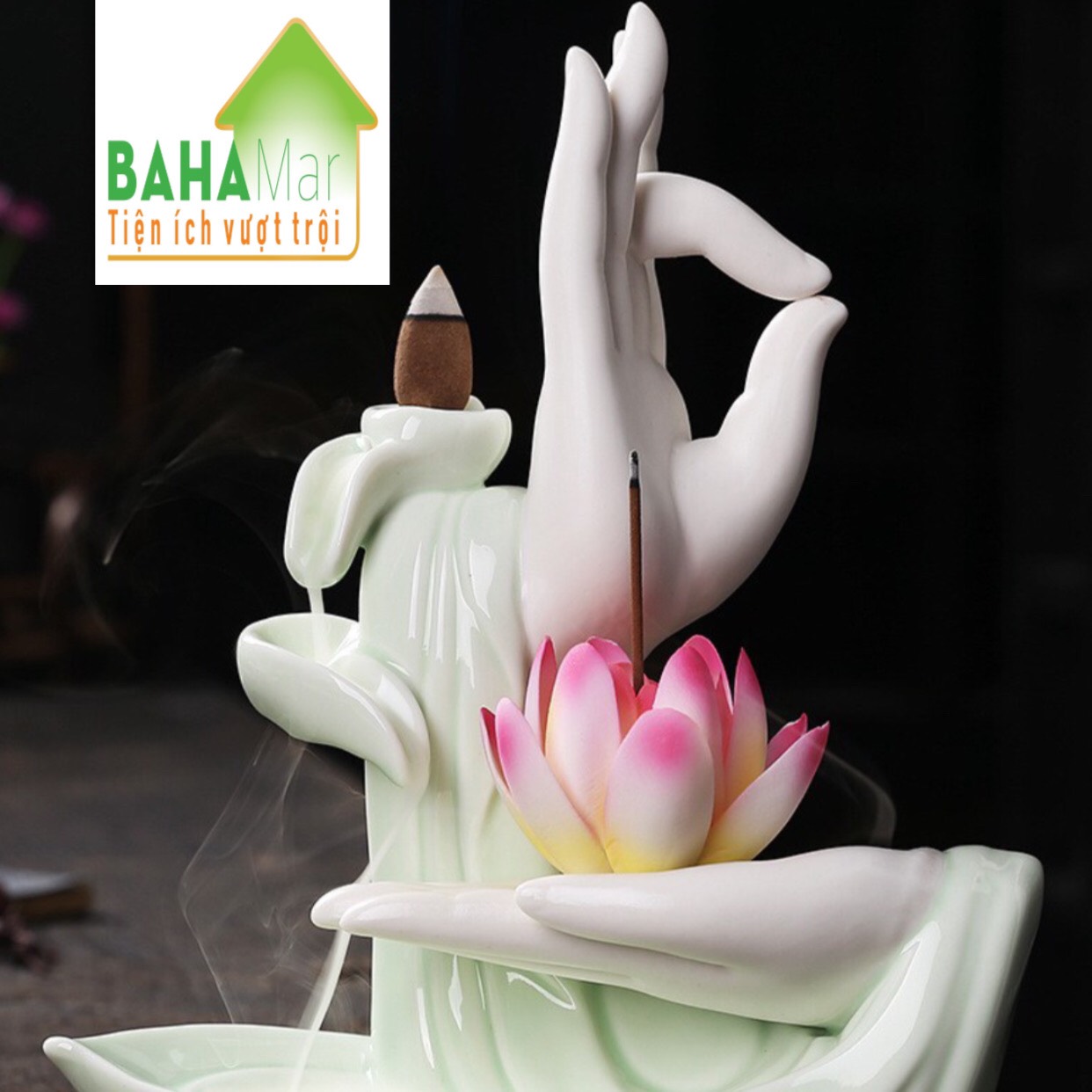 LƯ HƯƠNG TRẦM THÁC KHÓI CHẢY NGƯỢC BÀN TAY PHẬT GIÁO TRÁNG MEN NGỌC "BAHAMAR" được sản xuất với chất liệu gốm sứ tráng men ngọc, cổ điển và tinh tế.